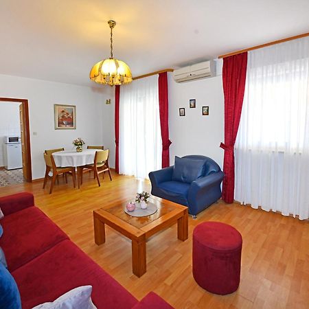 Apartments Jasmina Poreč Buitenkant foto