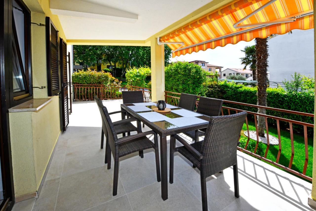 Apartments Jasmina Poreč Buitenkant foto
