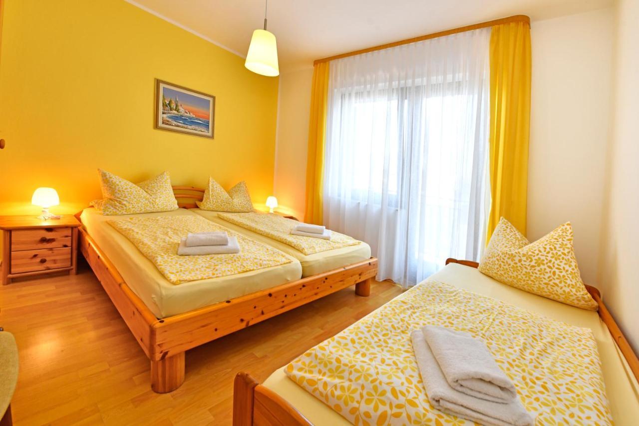 Apartments Jasmina Poreč Buitenkant foto