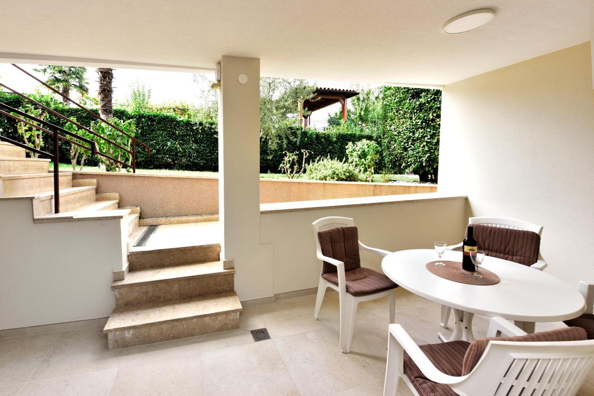 Apartments Jasmina Poreč Buitenkant foto