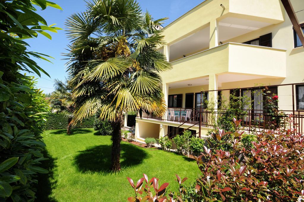 Apartments Jasmina Poreč Buitenkant foto