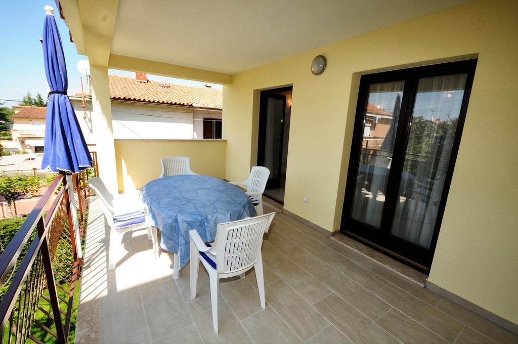 Apartments Jasmina Poreč Kamer foto
